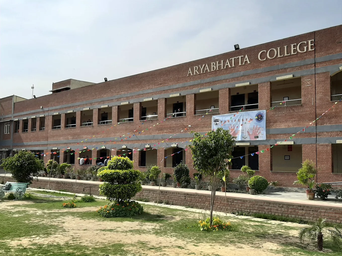 Aryabhatta College